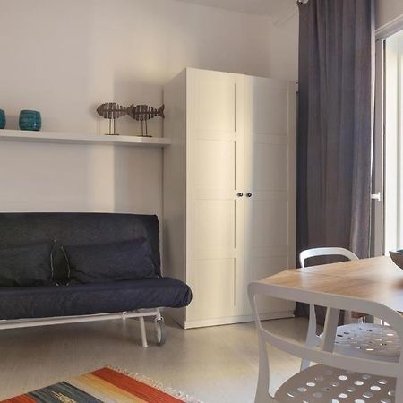 Casablu, Un Delizioso Bilocale Sulla Baia Di Naxos Apartment Giardini Naxos Bagian luar foto